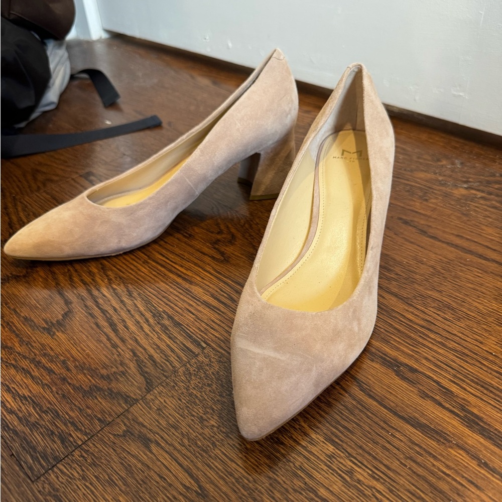 Elegant Tan Suede Women's block heels